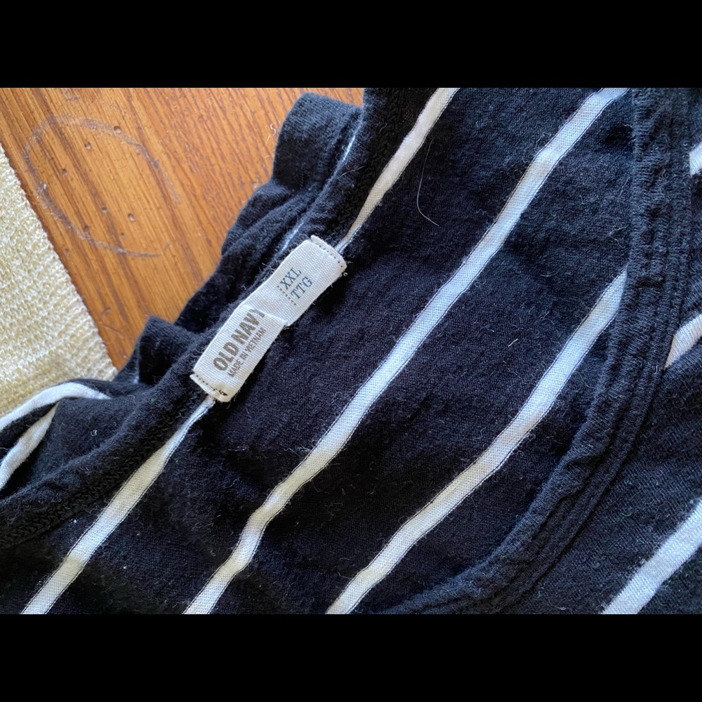 Old Navy - Picture 3 of 7